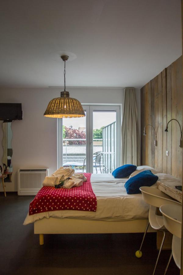 Hotel Aan Zee De Panne Eksteriør bilde